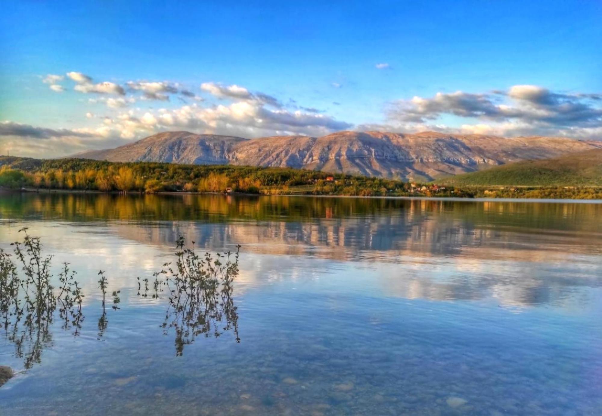 Bed and Breakfast Mare Vrlika Esterno foto